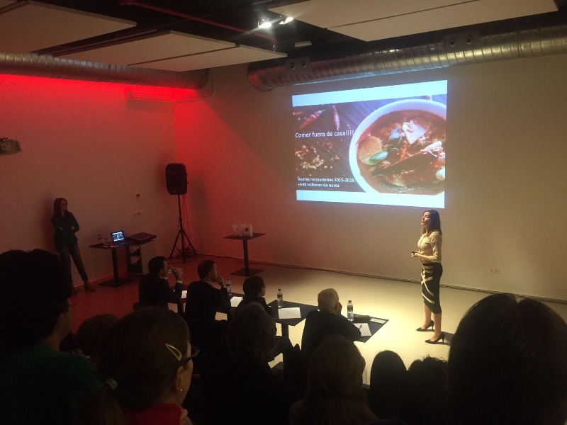 Imagen de la semifinal, ronda previa a la final de pitch de Las Cigarreras.